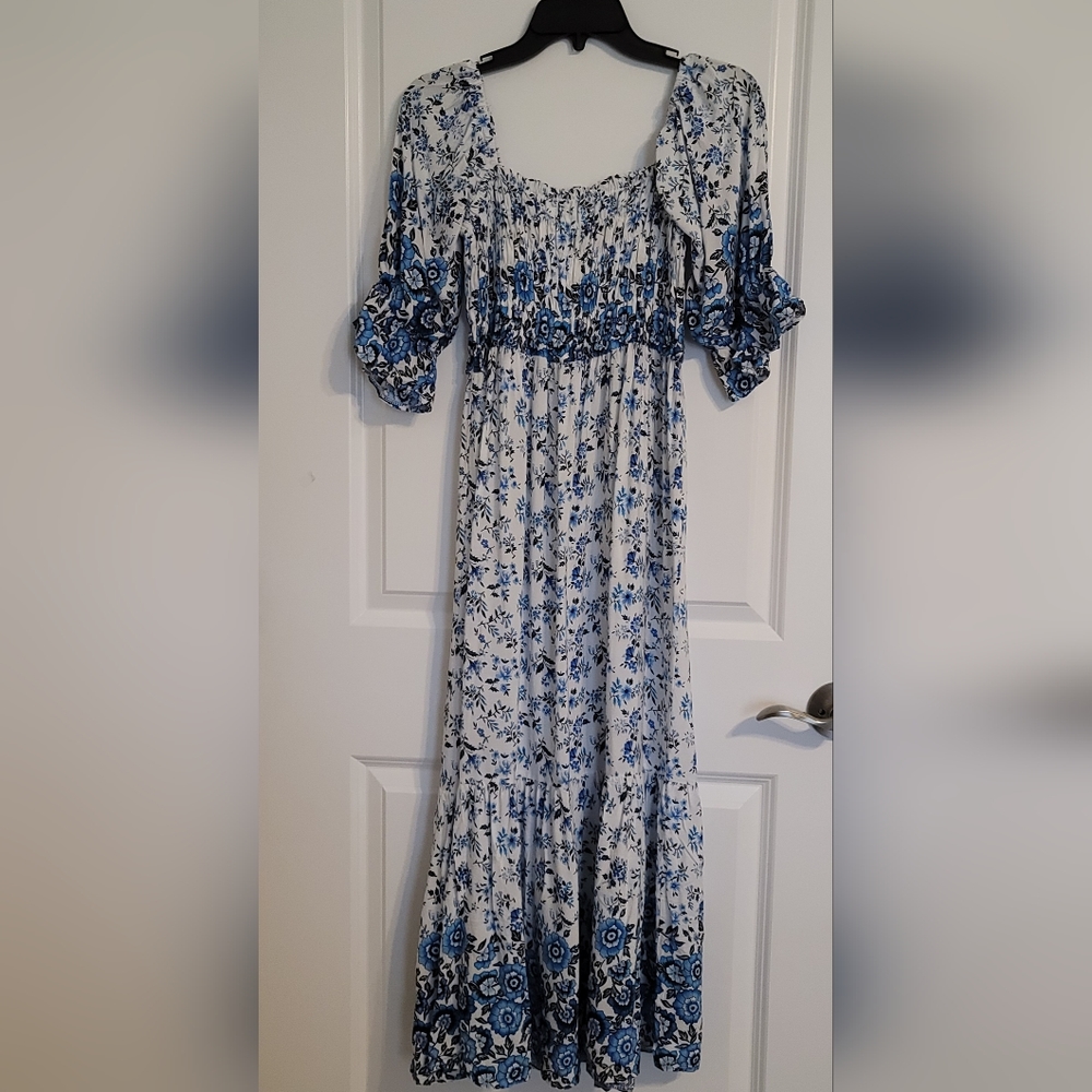 UIMLK Boho Maxi Dress Size Medium